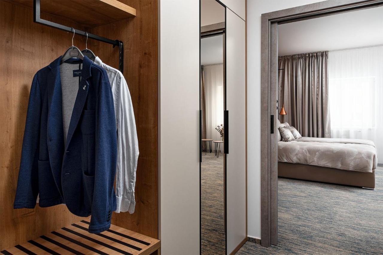 Aparthotel Osvit 4*