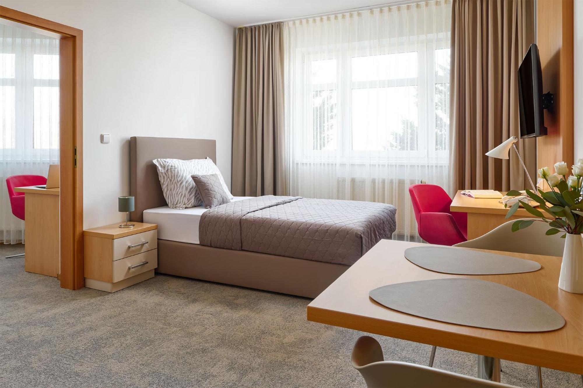 Aparthotel Osvit 4*